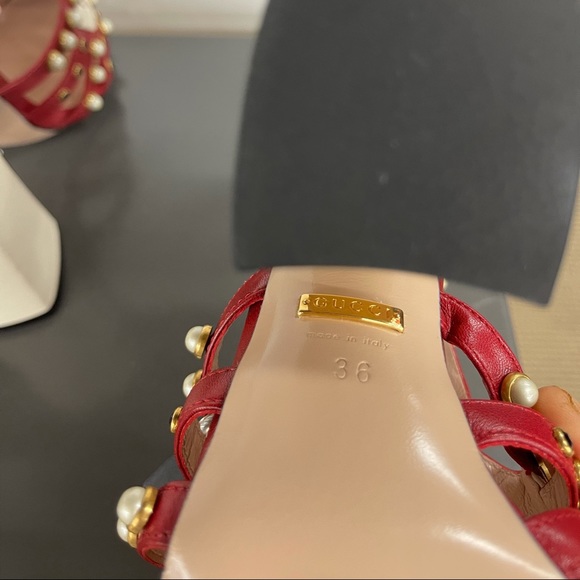 Shoes - Picture 4 of 6